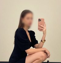 Abigail - escort in Dubai Photo 10 of 10