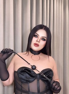 Abina Top 69 with sale popper - Transsexual escort in Riyadh Photo 3 of 7