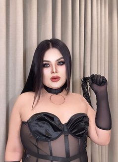 Abina Top 69 with sale popper - Transsexual escort in Riyadh Photo 4 of 7