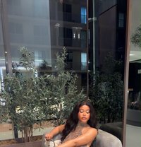 Able Girl - puta in Dubai