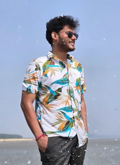 Abnish D - Male escort in Kolkata Photo 1 of 4