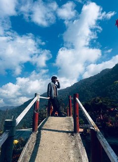 Abnish D - Male escort in Kolkata Photo 3 of 4