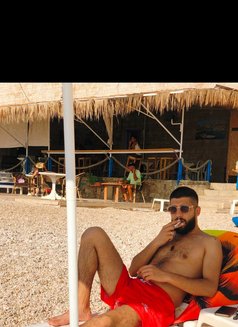 Abo Yazn - Male escort in Beirut Photo 2 of 2