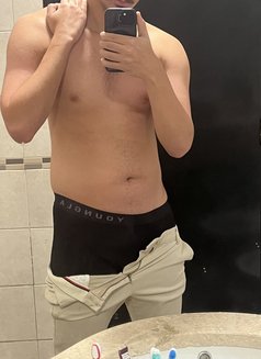 Abood - Male escort in Ajmān Photo 1 of 1