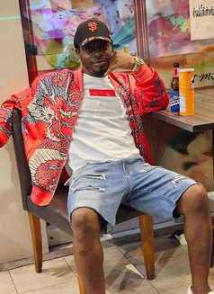 Aboubacar Diallo - Acompañantes masculino in Bangkok Photo 4 of 14