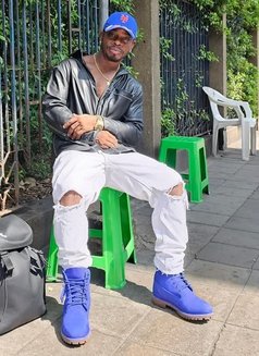 Aboubacar Diallo - Acompañantes masculino in Bangkok Photo 11 of 14