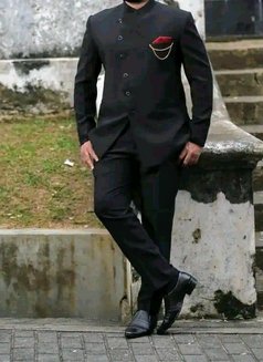 Abraham - Male escort in Colombo Photo 1 of 3