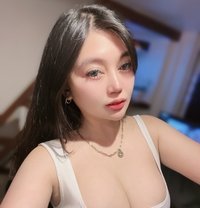 Abriina - escort in Bali