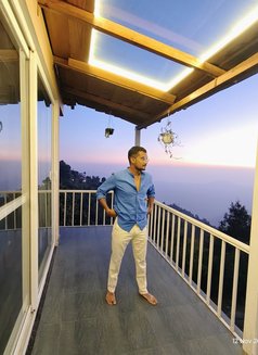 Abyshake - Male escort in Pune Photo 9 of 11