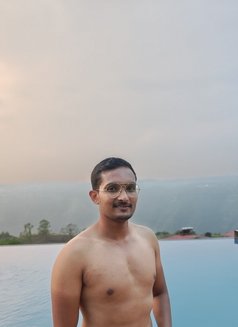 Abyshake - Male escort in Pune Photo 6 of 9