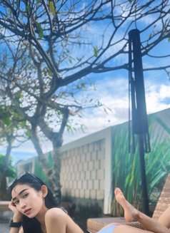 Aca , like to sucks - puta in Bali Photo 15 of 16