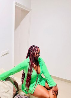 Accy - escort in Gurgaon Photo 1 of 2