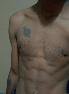 Ace Dude - Male adult performer in Nairobi Photo 4 of 4