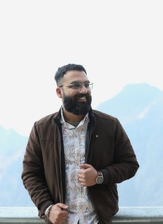 Ace - Male escort in Noida Photo 1 of 3