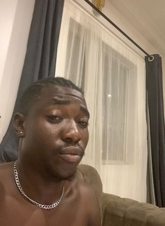 Ace King - Male escort in Lagos, Nigeria Photo 4 of 5