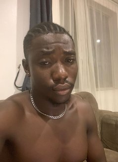 Ace King - Male escort in Lagos, Nigeria Photo 5 of 5