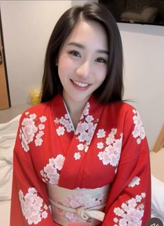 Achara Nin - escort in Singapore Photo 11 of 11