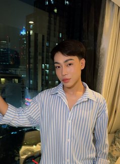 Achi - Male escort in Bangkok Photo 27 of 27