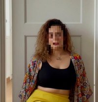 Achini New Active Girl - escort in Colombo