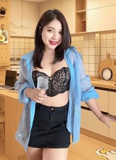 Achita - masseuse in Bangkok Photo 10 of 12