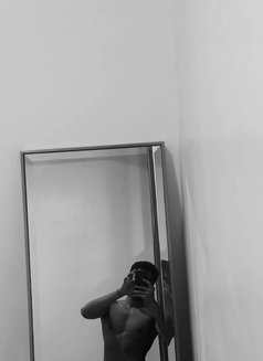 Achu - Male escort in Kozhikode Photo 1 of 2