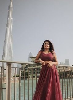 Achu - escort in Dubai Photo 9 of 10