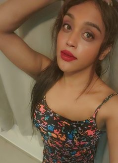 Active 7. 9 Ts Here - Transsexual escort in Bangalore Photo 4 of 14
