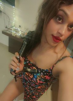 Active 7. 9 Ts Here - Transsexual escort in Bangalore Photo 10 of 14