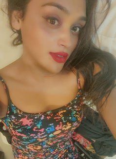 Active 7. 9 Ts Here - Transsexual escort in Bangalore Photo 14 of 14