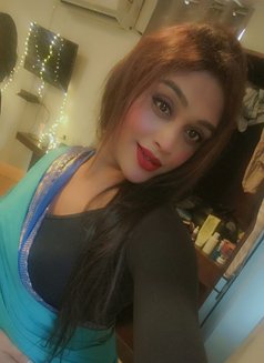 Now in Bangalore - Acompañantes transexual in Bangalore Photo 4 of 5