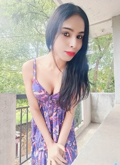 ACTIVE SHEMALE SEXY mallu girl - Transsexual escort in Bangalore Photo 15 of 15
