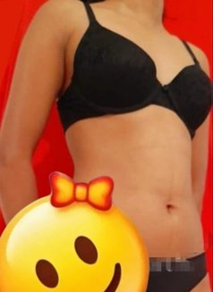 Active Slim Girl - escort in Colombo Photo 5 of 8