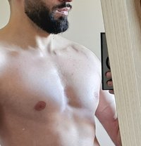 Ad0 - Male escort in Beirut