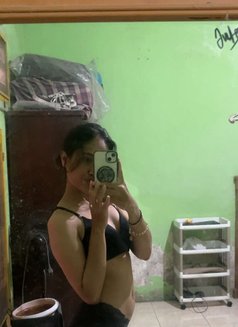 Ada - escort in Amman Photo 4 of 4