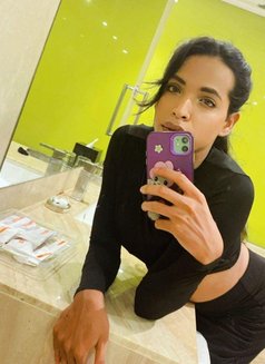Ada Sexy Shemale 7 Inch Dick - Transsexual escort in New Delhi Photo 5 of 10
