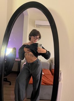 Adaangel - Transsexual escort in İstanbul Photo 1 of 7