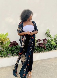 Adaeze - escort in Ikeja Photo 2 of 3