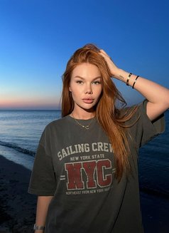 Adalyn - escort in Dubai Photo 3 of 6