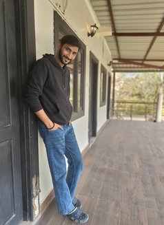 Adam B - Male companion in Candolim, Goa Photo 3 of 3
