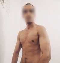 Adam, Déplacement - Male escort in Paris