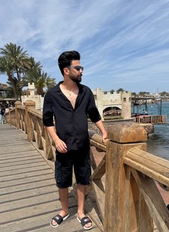 Adam - Acompañantes masculino in Abu Dhabi Photo 5 of 8