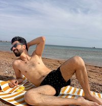 Adam - Male escort in Abu Dhabi