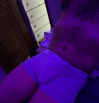 Adam - Male escort in Doha