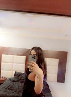 Adam - Acompañantes transexual in Jeddah Photo 1 of 5