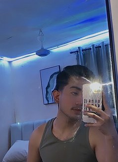 Adam - Acompañantes masculino in Davao Photo 4 of 7