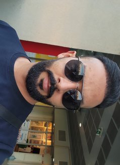 Adam - Masajista in İstanbul Photo 1 of 1