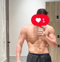 Adam - Male escort in Dubai
