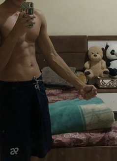 Adam - Male escort in Dubai Photo 3 of 7