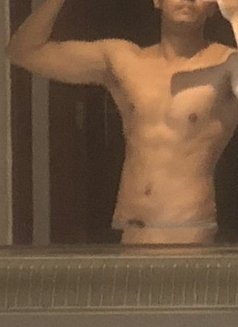 Adam - Male escort in Dubai Photo 6 of 7