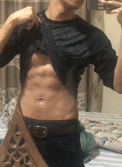 Adam - Male escort in Dubai Photo 4 of 7